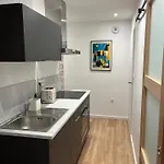 Konukevi Luxe 2 P Aux Vignes Lovees